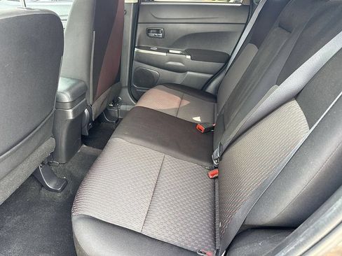 Used 2019 Mitsubishi Outlander Sport LE FWD image 10