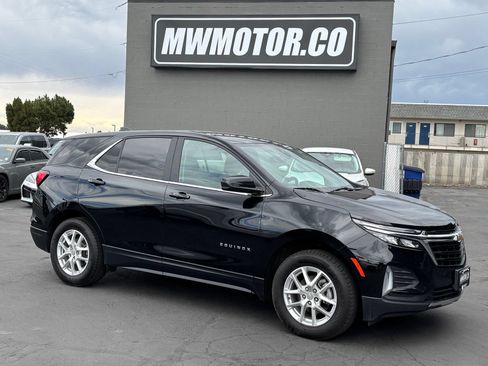 Used 2024 Chevrolet Equinox LT AWD/4WD image 1
