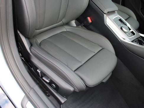 Used 2026 BMW 430i xDrive w/ M Sport Package AWD/4WD image 31