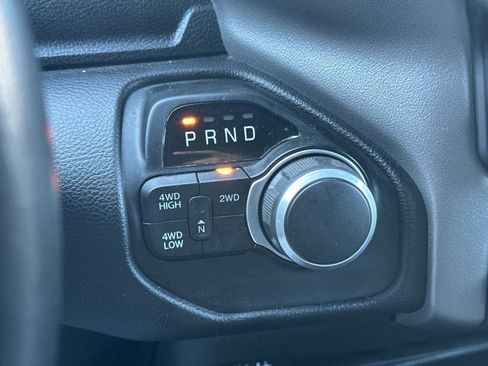 Used 2024 RAM 2500 Big Horn w/ Bed Utility Group image 20