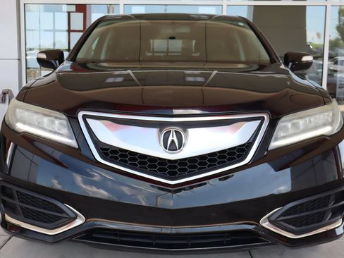 Used 2017 Acura RDX FWD image 2
