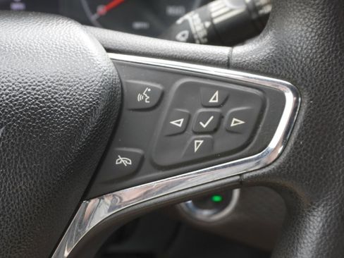 Used 2019 Chevrolet Cruze LT w/ Convenience Package image 18