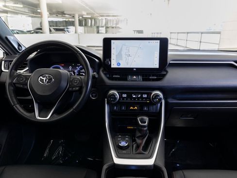 Used 2023 Toyota RAV4 XSE w/ Weather Package image 11