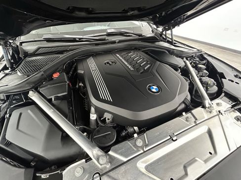 Used 2021 BMW M440i M440i w/ Premium Package image 37