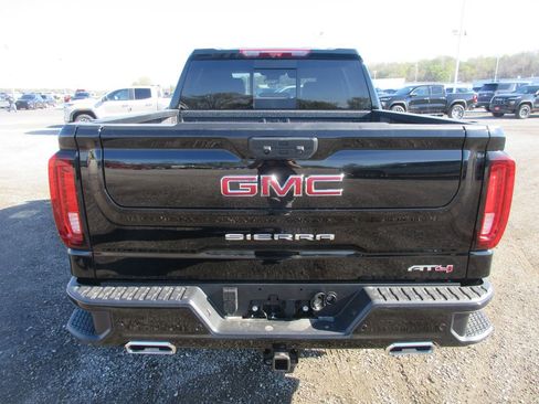 New 2026 GMC Sierra 1500 AT4 image 5