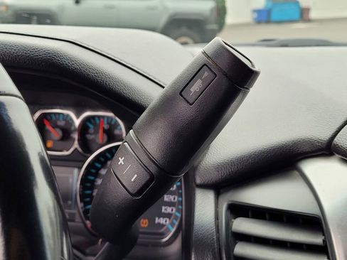 Used 2020 Chevrolet Tahoe LT image 19