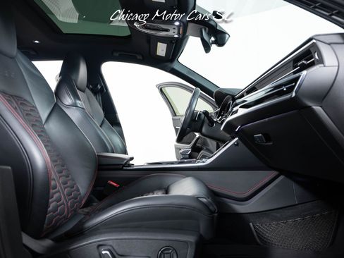 Used 2021 Audi RS 6 AWD/4WD image 38