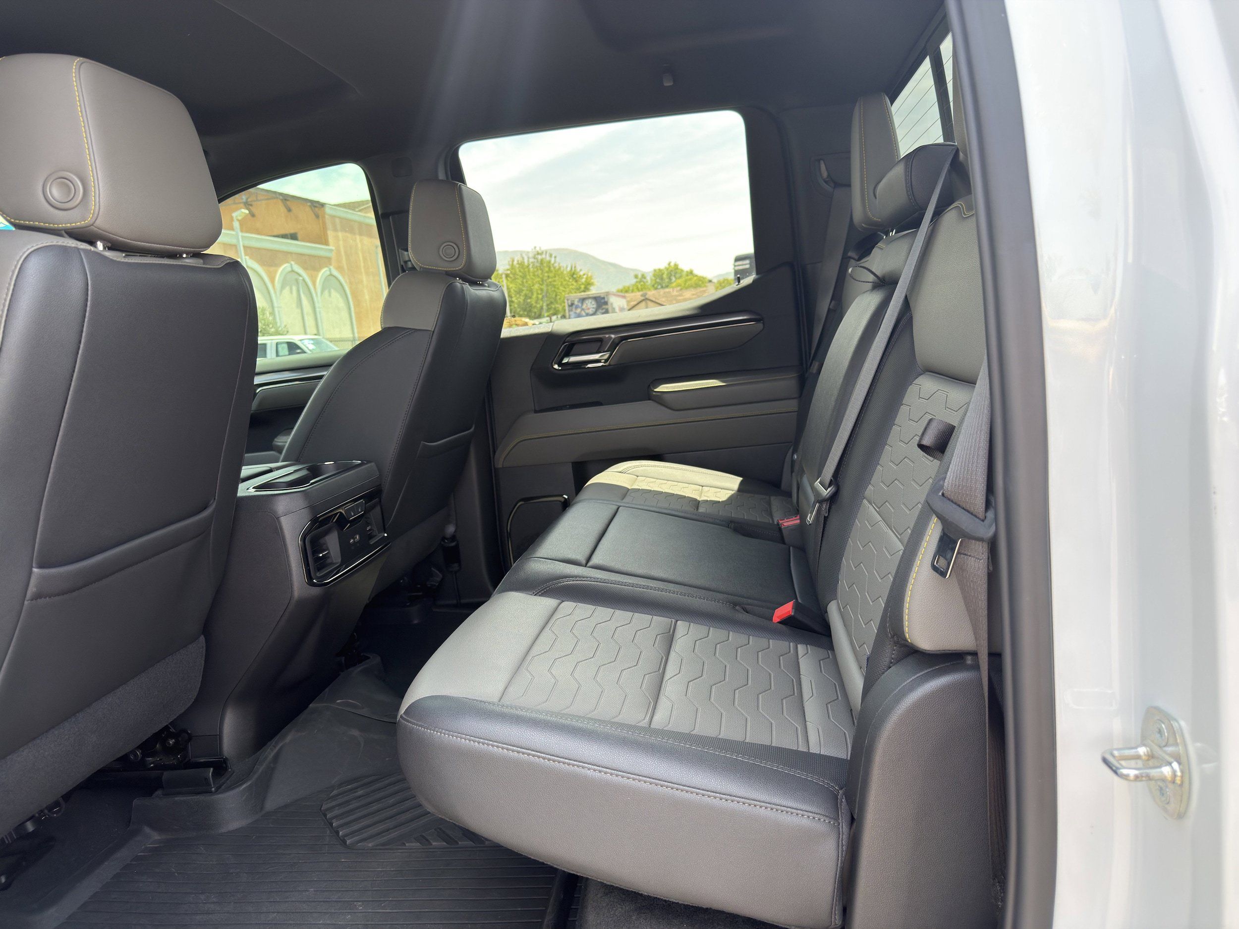 Used 2024 Chevrolet Silverado 1500 ZR2 w/ ZR2 Bison Edition AWD/4WD image 12