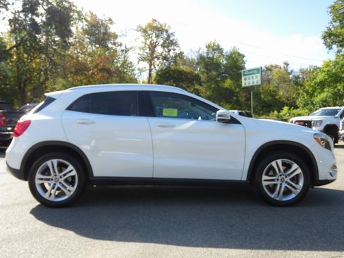 Used 2018 Mercedes-Benz GLA 250 4MATIC image 5