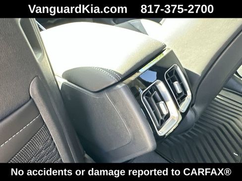 Used 2025 Kia Sorento SX image 24