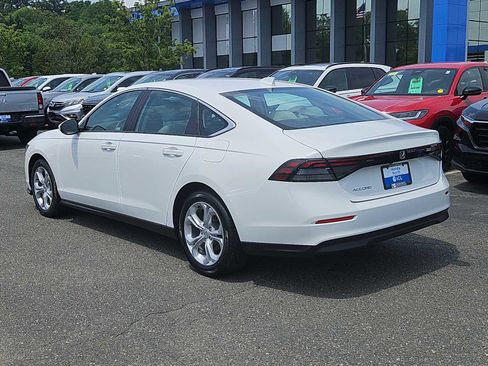 Certified 2024 Honda Accord LX image 4