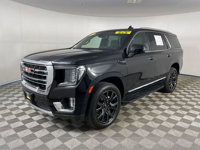 Used 2023 GMC Yukon SLT w/ SLT Luxury Package