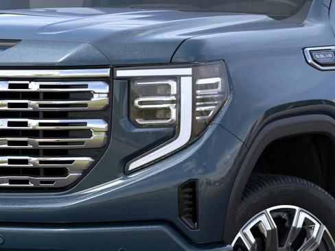 New 2026 GMC Sierra 1500 Denali w/ Denali Reserve Package AWD/4WD image 10