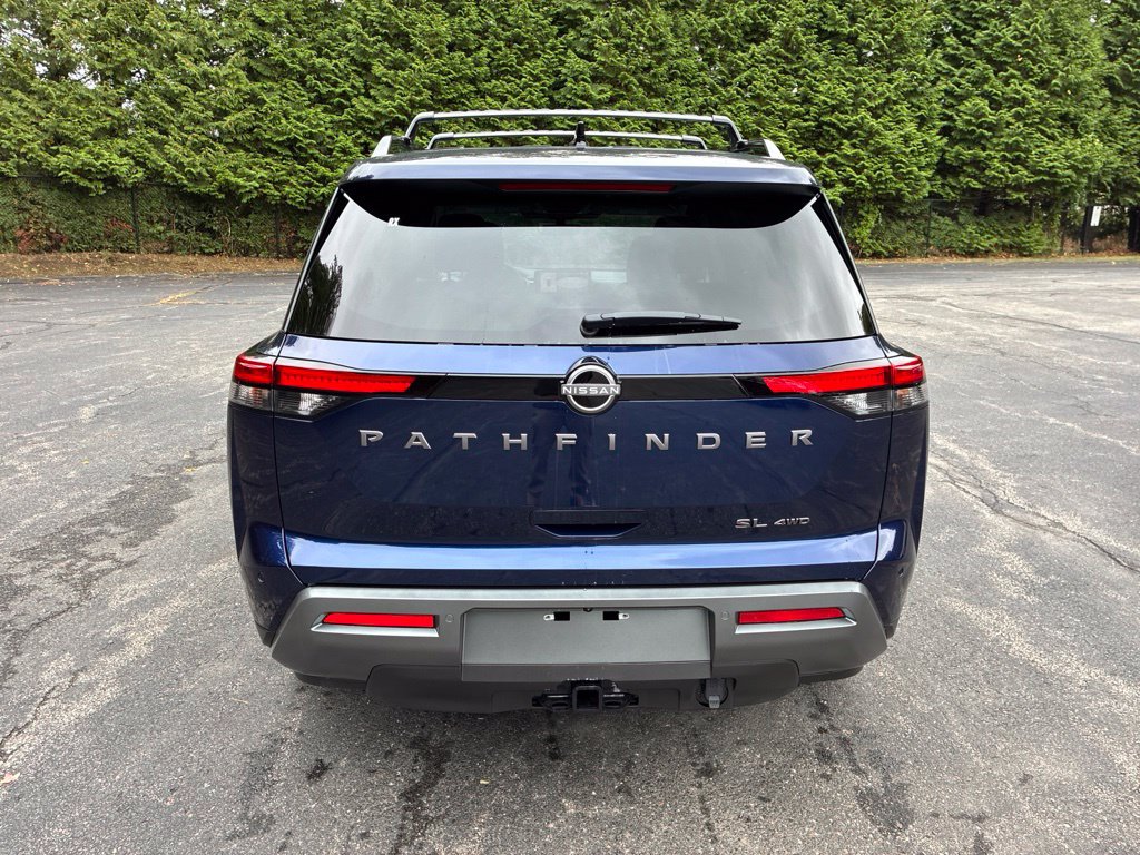 New 2026 Nissan Pathfinder SL w/ SL Premium Package AWD/4WD image 6