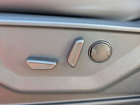 New 2026 Ford F250 Lariat w/ Black Appearance Package AWD/4WD image 24