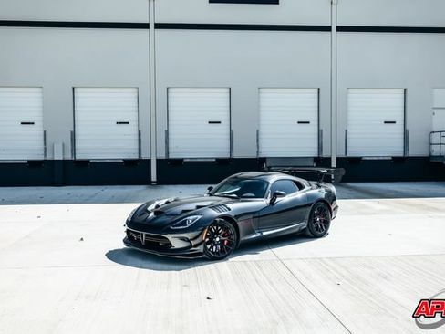 Used 2016 Dodge Viper ACR w/ Extreme Aero Package RWD image 53