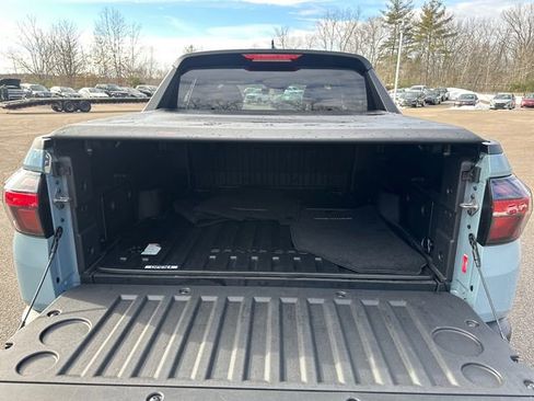 Used 2023 Hyundai Santa Cruz SEL w/ Cargo Package image 12