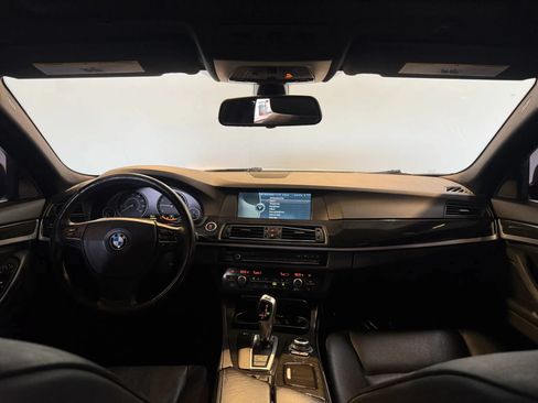 Used 2011 BMW 528i Sedan RWD image 10
