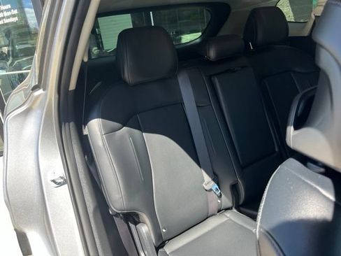 Used 2024 Kia Sportage EX AWD/4WD image 22