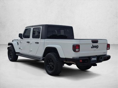Used 2023 Jeep Gladiator Sport image 7