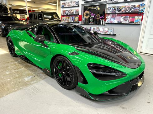 Used 2022 McLaren 765LT image 57