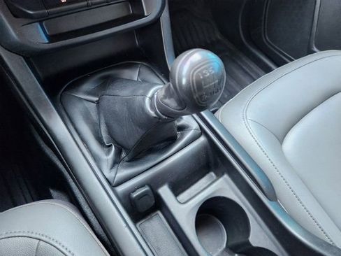 Used 2017 Chevrolet Colorado 2WD Extended Cab image 21