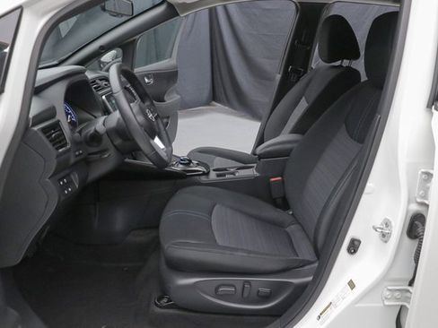 Used 2023 Nissan Leaf SV Plus image 25