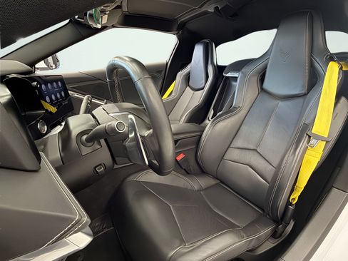 Used 2023 Chevrolet Corvette Stingray Coupe w/ Z51 Performance Package RWD image 16
