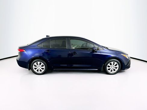 Used 2025 Toyota Corolla LE FWD image 10