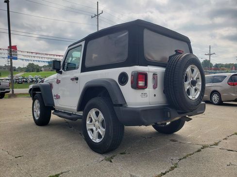 Used 2020 Jeep Wrangler Sport AWD/4WD image 5