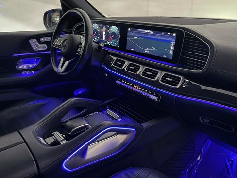 Used 2020 Mercedes-Benz GLS 450 4MATIC image 26