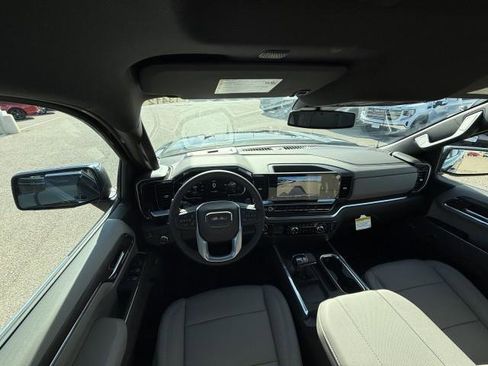 New 2026 GMC Sierra 1500 SLT image 27