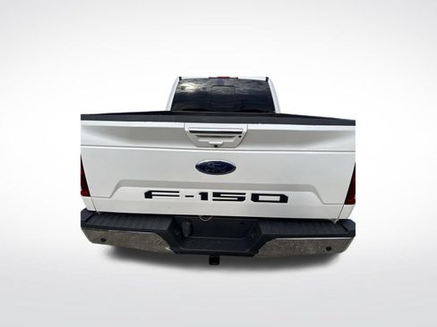 Used 2018 Ford F150 Lariat w/ Equipment Group 502A Luxury AWD/4WD image 8