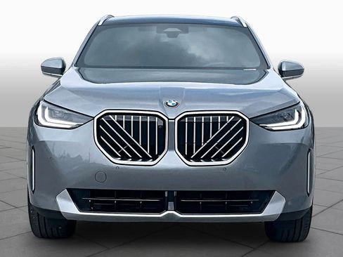 Used 2026 BMW X3 xDrive30i w/ Premium Package AWD/4WD image 3