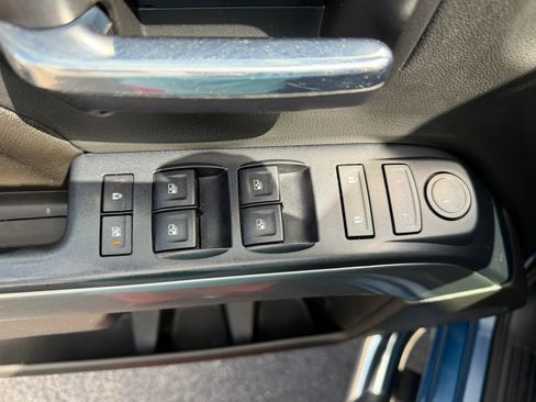 Used 2017 Chevrolet Silverado 1500 LT w/ All Star Edition AWD/4WD image 20