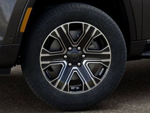 New 2026 Jeep Grand Wagoneer 4WD image 15