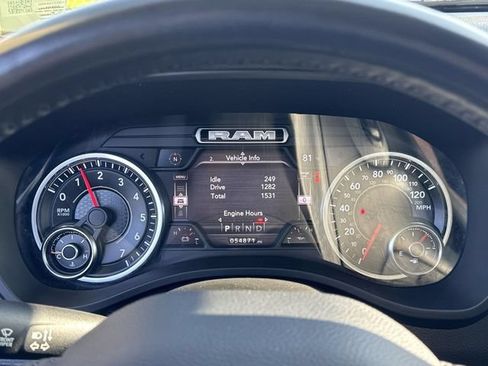 Used 2021 RAM 1500 Laramie AWD/4WD image 15