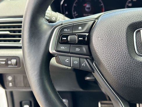 Certified 2018 Honda Accord Sport image 29