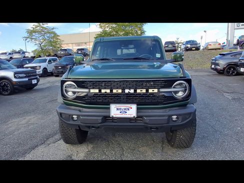 Certified 2022 Ford Bronco Outer Banks w/ Sasquatch Package AWD/4WD image 3