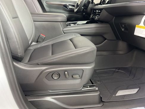 New 2026 Chevrolet Tahoe LT w/ Comfort Package image 9