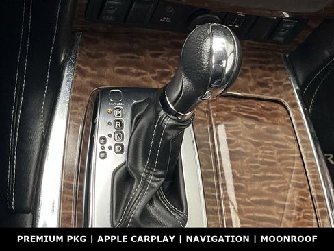 Used 2020 Nissan Armada SL w/ Premium Package image 25