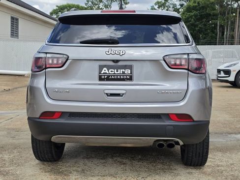 Used 2020 Jeep Compass Limited AWD/4WD image 4
