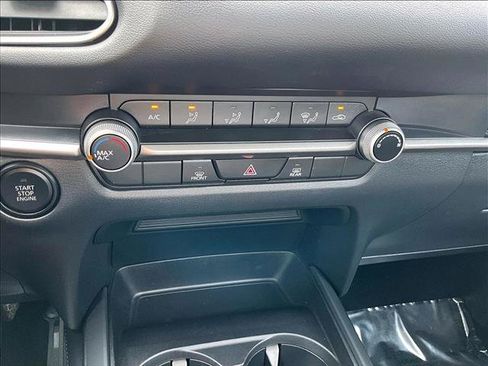 Used 2022 MAZDA CX-30 AWD 2.5 S image 24