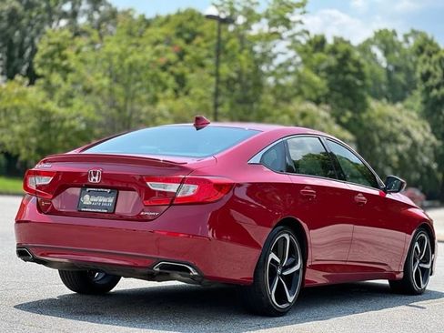 Used 2019 Honda Accord Sport image 5