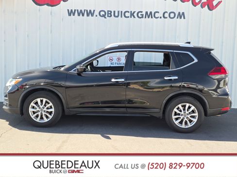Used 2020 Nissan Rogue SV FWD image 4