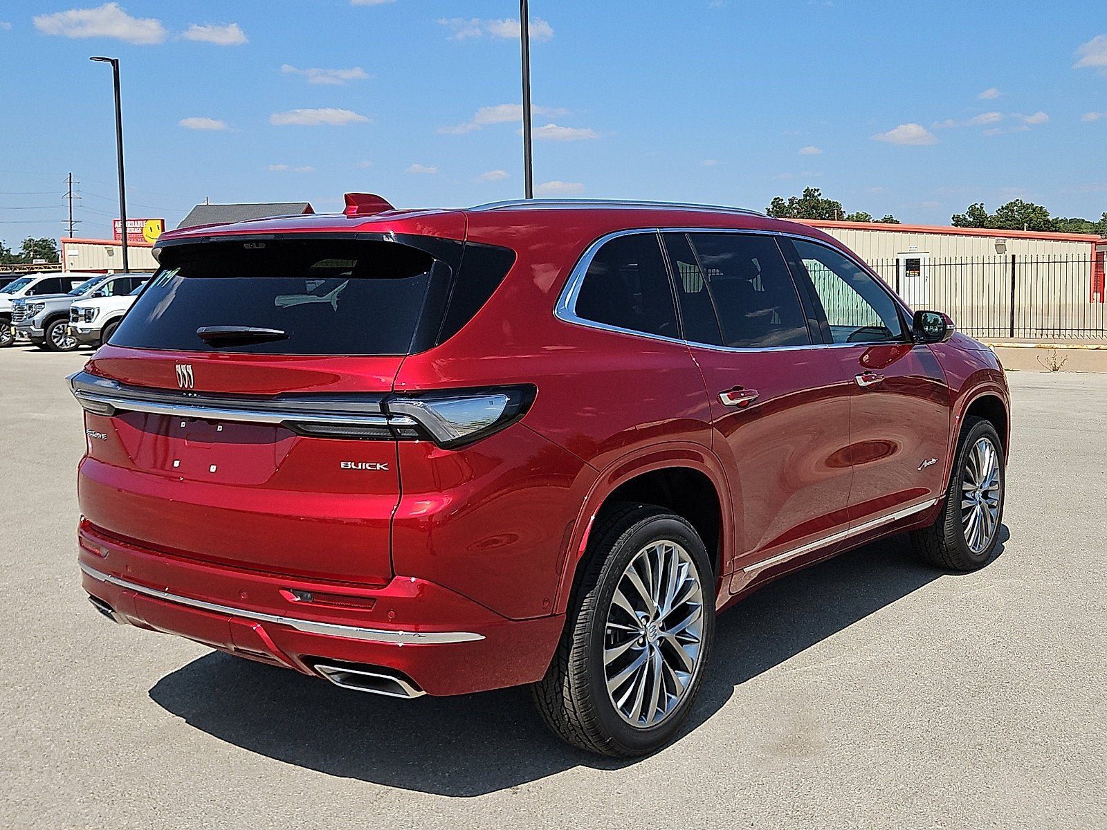 New 2026 Buick Enclave Avenir w/ Super Cruise Package FWD image 4