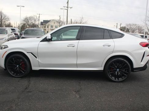 New 2026 BMW X6 xDrive40i w/ Climate Comfort Package image 4