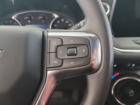 New 2025 Chevrolet Blazer LT w/ Midnight/Sport Edition image 9