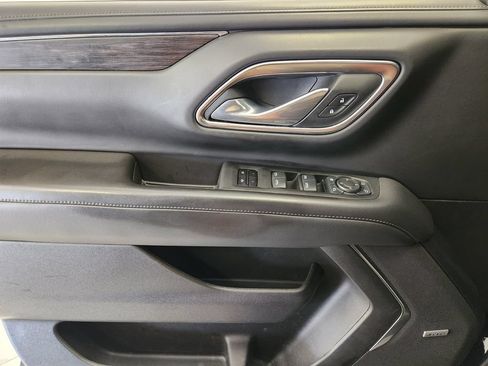 Used 2024 Chevrolet Tahoe Z71 w/ Luxury Package AWD/4WD image 22