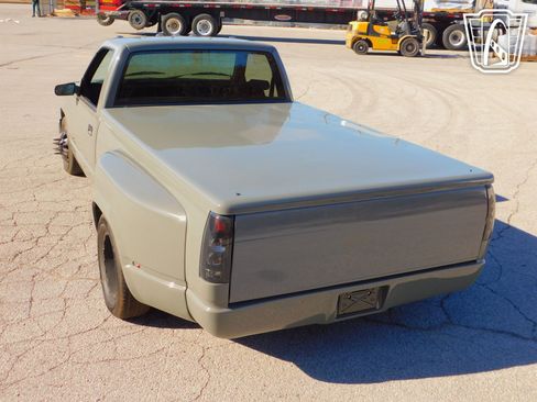 Used 1989 Chevrolet Silverado 3500 2WD Regular Cab image 36